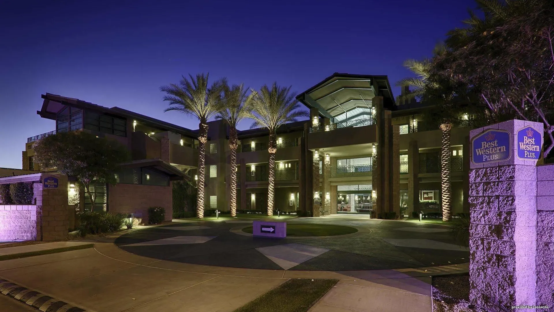 Best Western Plus Sundial Scottsdale Hotel